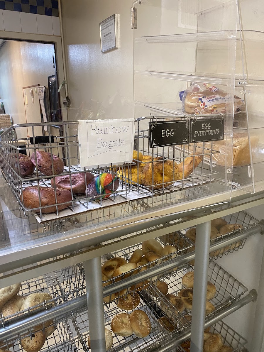 Broadway Hot Bagels